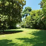 Gorgeous In With Wifi Apartment *