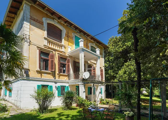 2 Bedroom Stunning In Appartamento