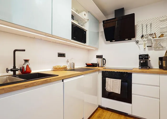 2 Bedroom Stunning In