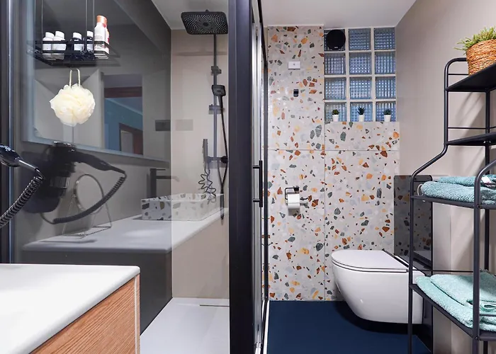 2 Bedroom Stunning In