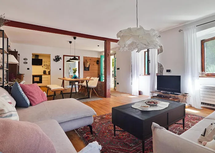 2 Bedroom Stunning In Apartment Lovran