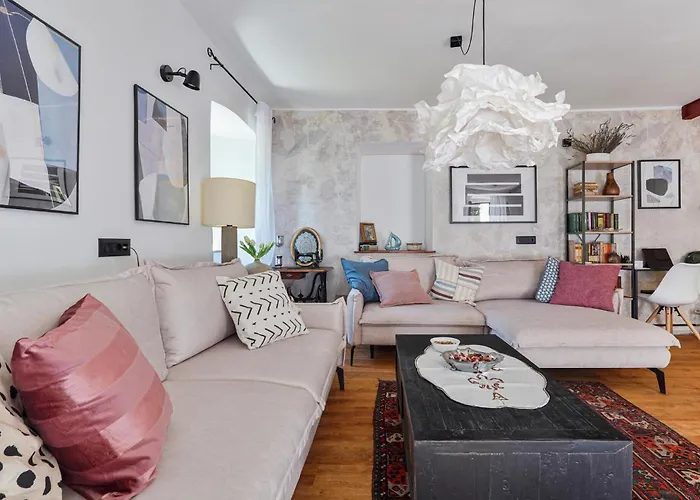 2 Bedroom Stunning In * Lovran